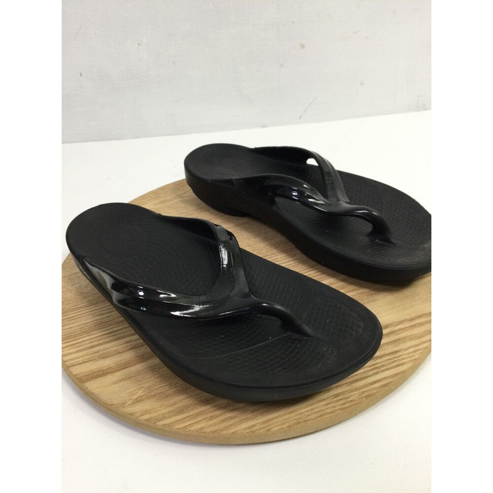 Oofos Women’s Oolala Recovery Flexible Sandal Comfortable Black Size 42 W11